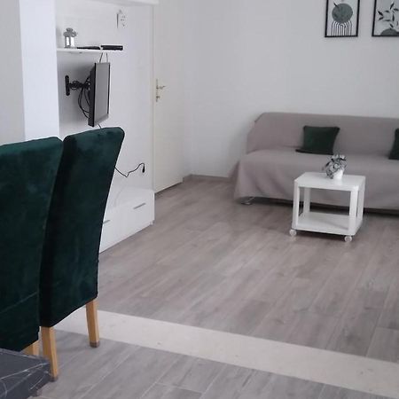 Apartment Seaview Jelsa Racic Kültér fotó