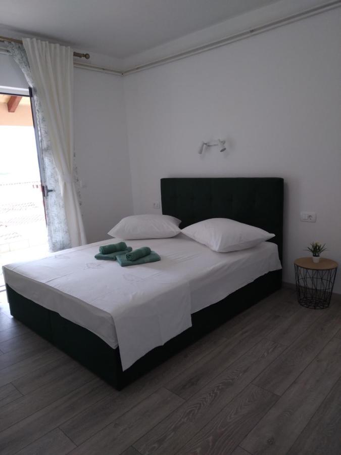 Apartment Seaview Jelsa Racic Kültér fotó