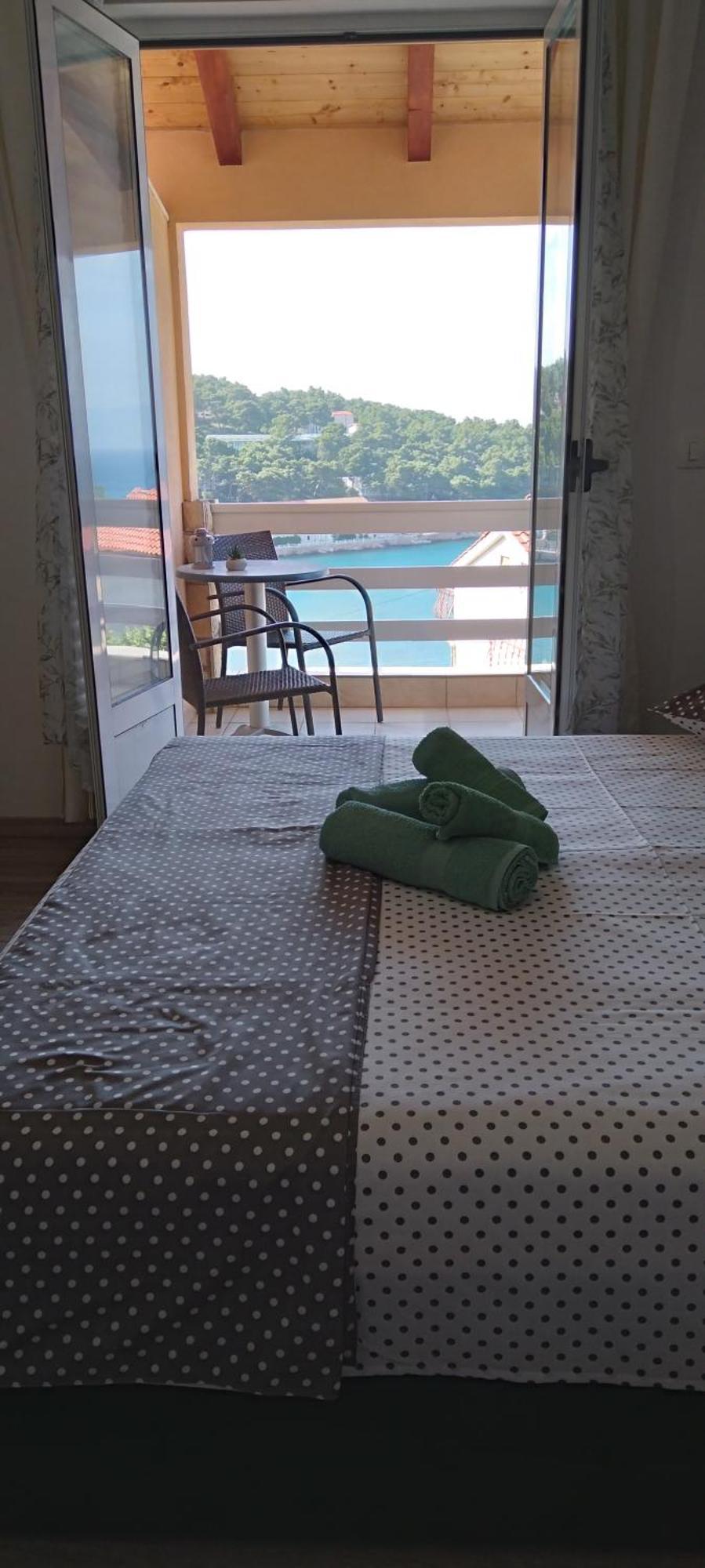 Apartment Seaview Jelsa Racic Kültér fotó